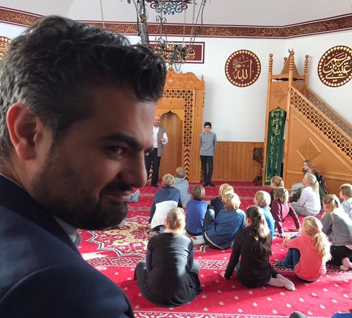 kuzu denk kinderen moskee