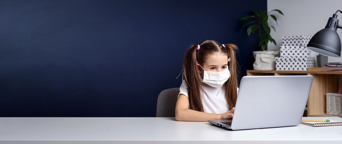 Dit is de schade van online afstandsonderwijs, en ze noemen het "normaal."