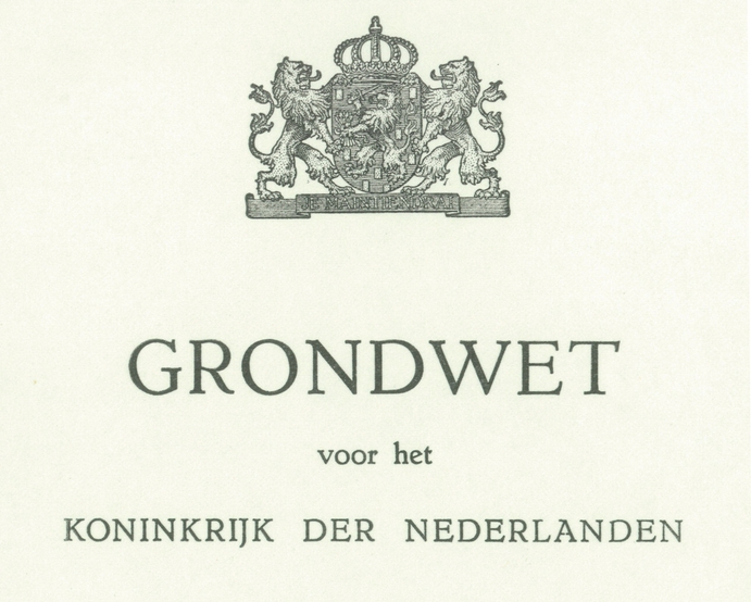 Waarom de homolobby zich aan de Grondwet vergrijpt