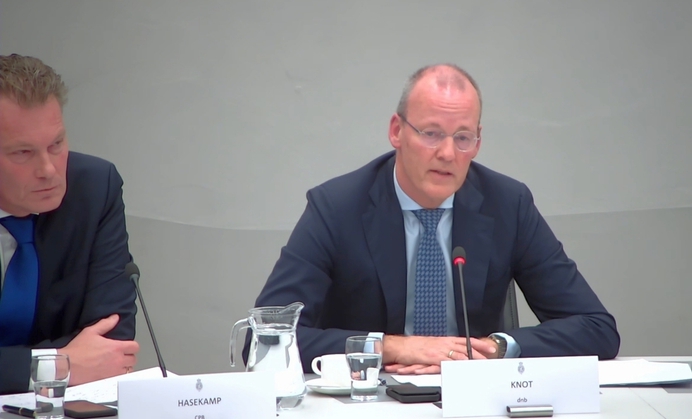 ‘Euro en ECB-beleid gaan Nederlander veel geld kosten’