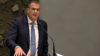 Wie is Gidi Markuszower, minister van immigratie?