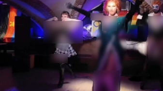 ‘Dragshow’ tijdens introdag TU-Delft valt verkeerd: “Stop met deze satanische woke gekte!”