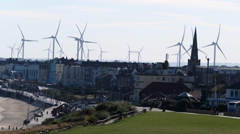 Windvangers: 5 redenen waarom we tegen windturbines moeten vechten