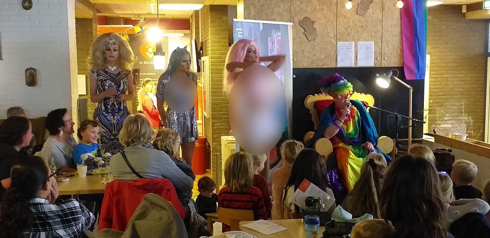 Weerzinwekkend: bibliotheek Enschede stelt kinderen bloot aan travestieten