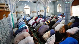 Ramadan versnelt zelfislamisering van Nederland