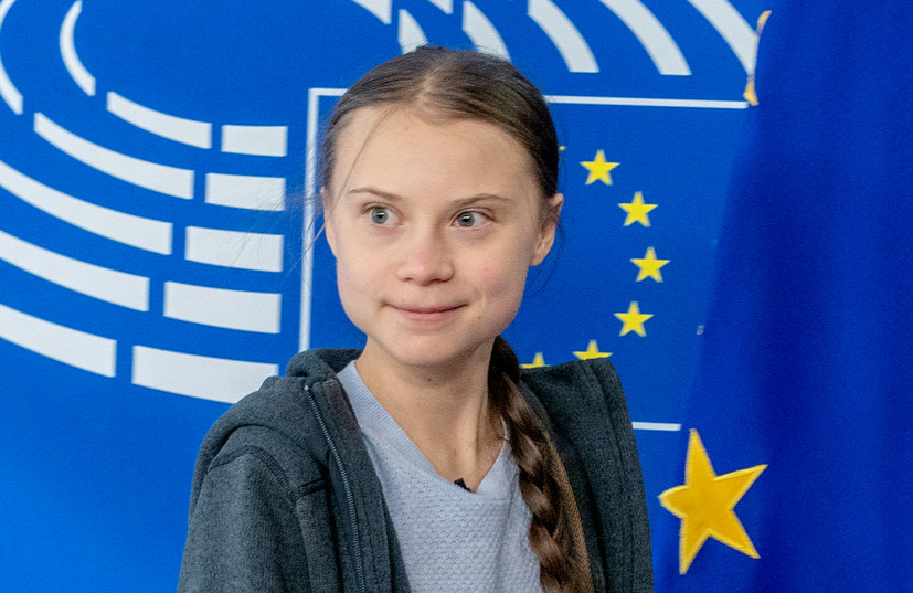 Greta Thunberg is volwassen geworden en laat haar ware kleur zien: donkerrood
