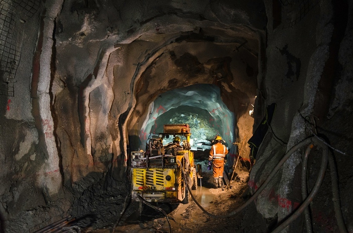 Nederland moet loskomen van China's monopolie op zeldzame mineralen