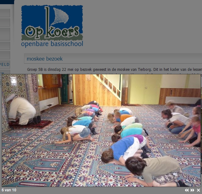 "Minaretten zijn onze bajonetten": Nederlandse kinderen knielen in Erdogan-moskee