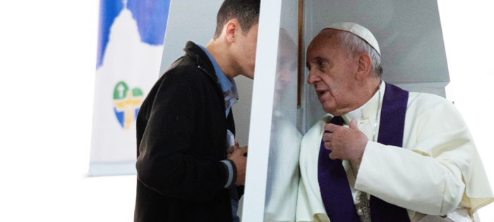 Paus Franciscus laat priesters abortus vergeven