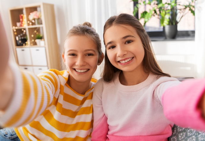 Steeds jongere kinderen versturen naaktfoto’s