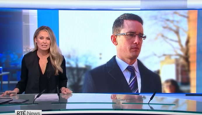 Enoch Burke blijft tot december in gevangenis