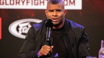 Vechtkampioen Alistair Overeem houdt rug recht: ‘mijn dochter is geen hij’