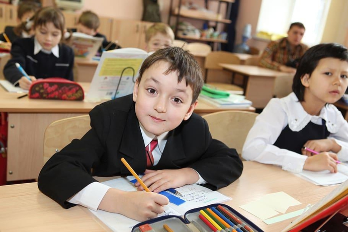 ‘Burgerschapsonderwijs gaat ten koste van rekenen en taal’