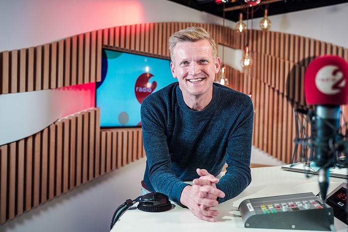 Weer een lhbt-activist vast voor kinderpornografie: Vlaamse radio-dj Sven Pichal aangehouden