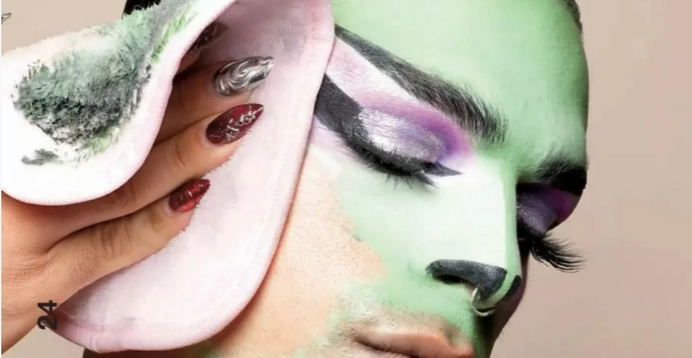 Na baby seksspeeltjes maakt HEMA nu reclame met verminkte transgenders en mannen met make-up