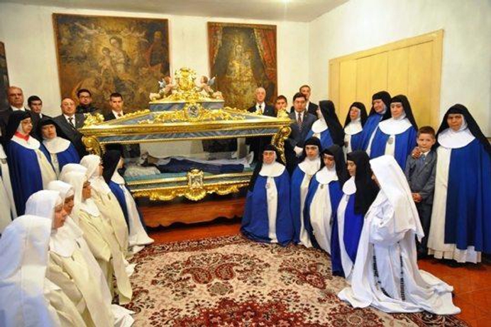 2016 Transfer Incorrupt Body of Sister Mariana de Jesus Torres 3