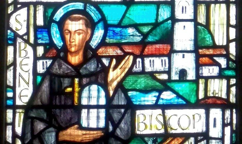 Sint-Benedictus Biscop bracht Engeland het glas-in-lood