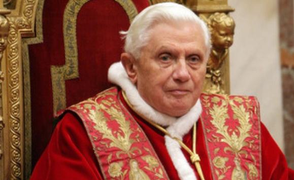 Benedictus XVI, hoofdrolspeler in het leven van de Kerk