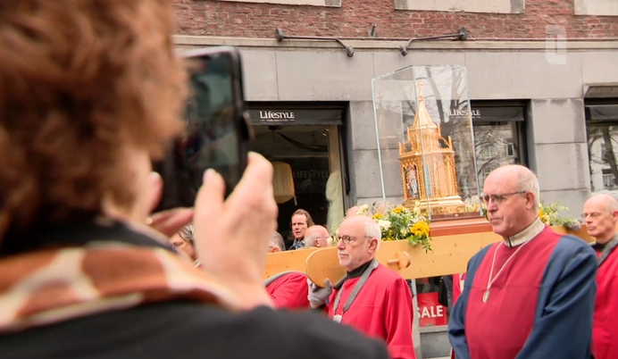 Reliek H. Bernadette maakt rondreis door Nederland