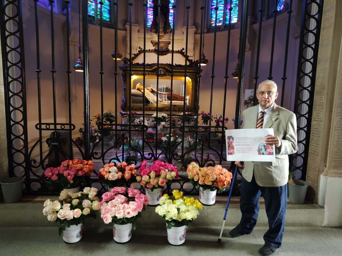 Rozen naar Lisieux: vrijwilligers brachten uw intenties naar Sint-Theresia