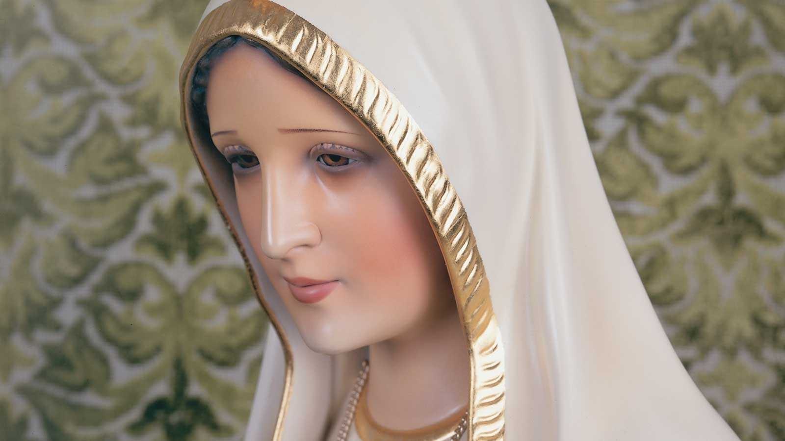 Hoe zag Onze Lieve Vrouw er in Fatima uit?