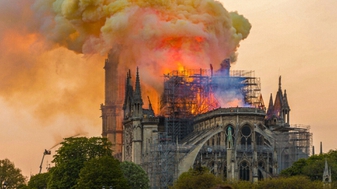 Open brief aan Mgr. Laurent Ulrich, Aartsbisschop van Parijs: Spaar de Notre-Dame!