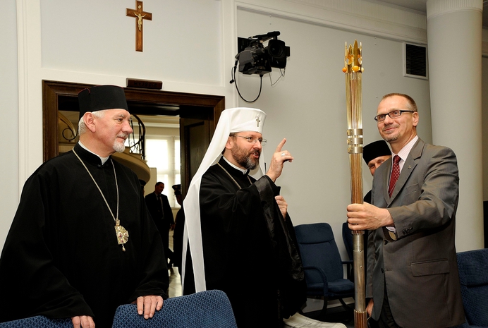 Oekraïense aartsbisschop vertelt hoe Rusland de katholieke Kerk vervolgt
