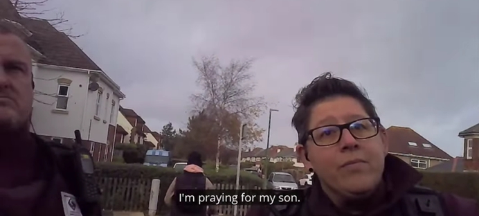 Vader die kind aan abortus verloor gearresteerd voor stil gebed