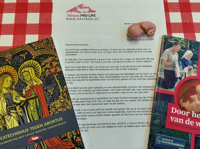 Stirezo stuurt 10-wekenpoppetje naar alle aborteurs van Nederland
