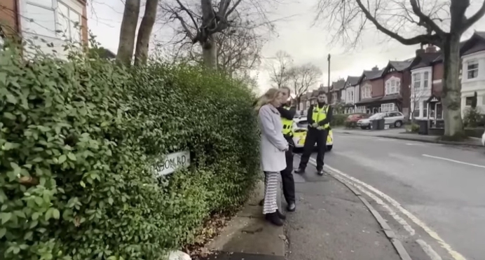 Britse pro-lifer tweede keer gearresteerd voor stil gebed bij abortuscentrum