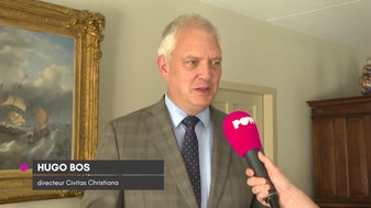 Hugo Bos bij Powned: ‘God Zélf werd beledigd bij de openingsceremonie van de Olympische Spelen’