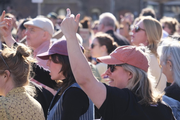 Sti vrouwendag pro life demonstratie1