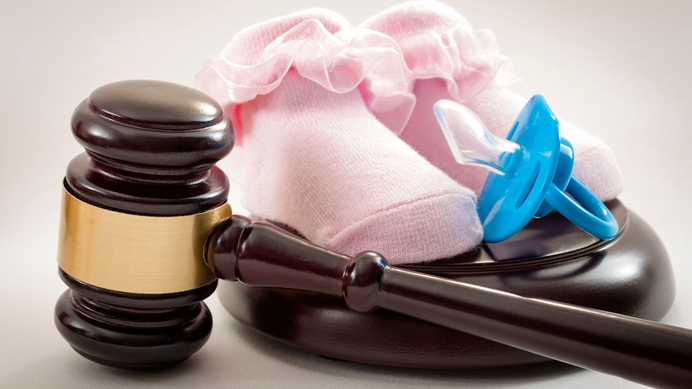 Abortus is géén zorg. Bescherm het ongeboren kind en houd abortus in het strafrecht!