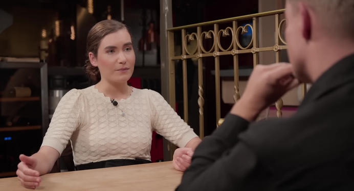 Lidewij de Vos (FvD) over abortus: 'Het is een kind in je buik'