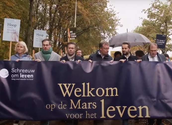Mars voor het Leven brengt in verkiezingstijd duizenden pro-lifers op de been