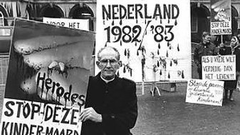 De anti-abortuspriester Jan Koopman was voor de duvel niet bang