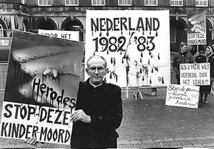 De anti-abortuspriester Jan Koopman was voor de duvel niet bang