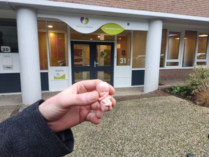 Waker vertelt: tienwekenpoppetje krachtig wapen in de strijd tegen abortus