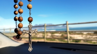 Tot zes maanden cel voor stil gebed bij abortuscentrum in Engeland en Wales