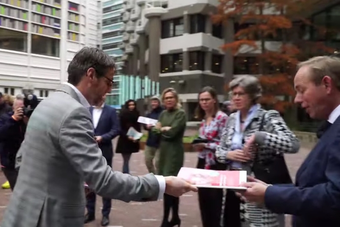Acht redenen waarom vaste beraadtermijn behouden moet blijven