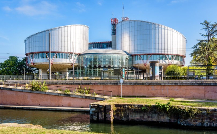 Polen wint Europese rechtszaak tegen vrouw die geen abortus kreeg