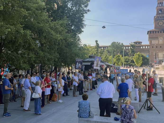 Milan: Rosary in Reparation for the “Pride”