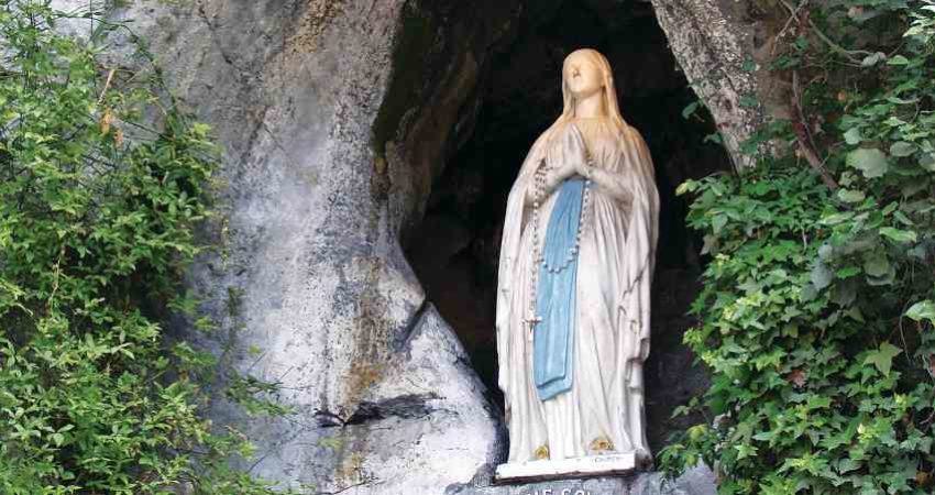 Three Miracles at Lourdes That Devastated Liberalism