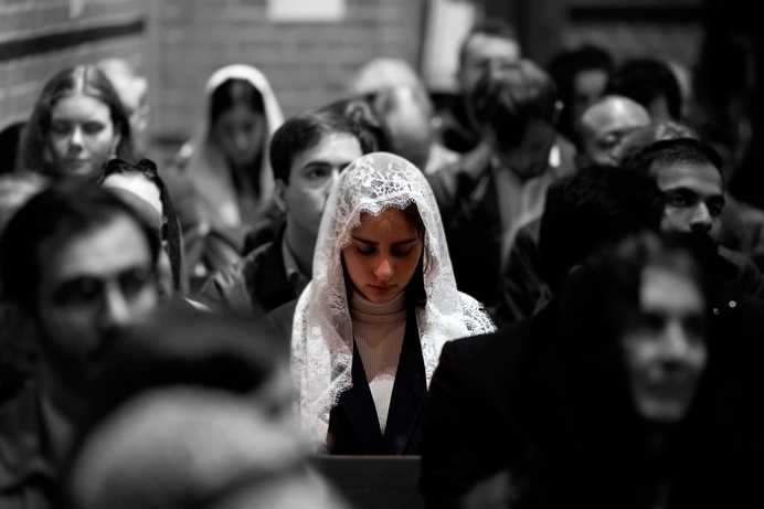 Why are Young Women insisting on the Return of the Chapel Veil?
